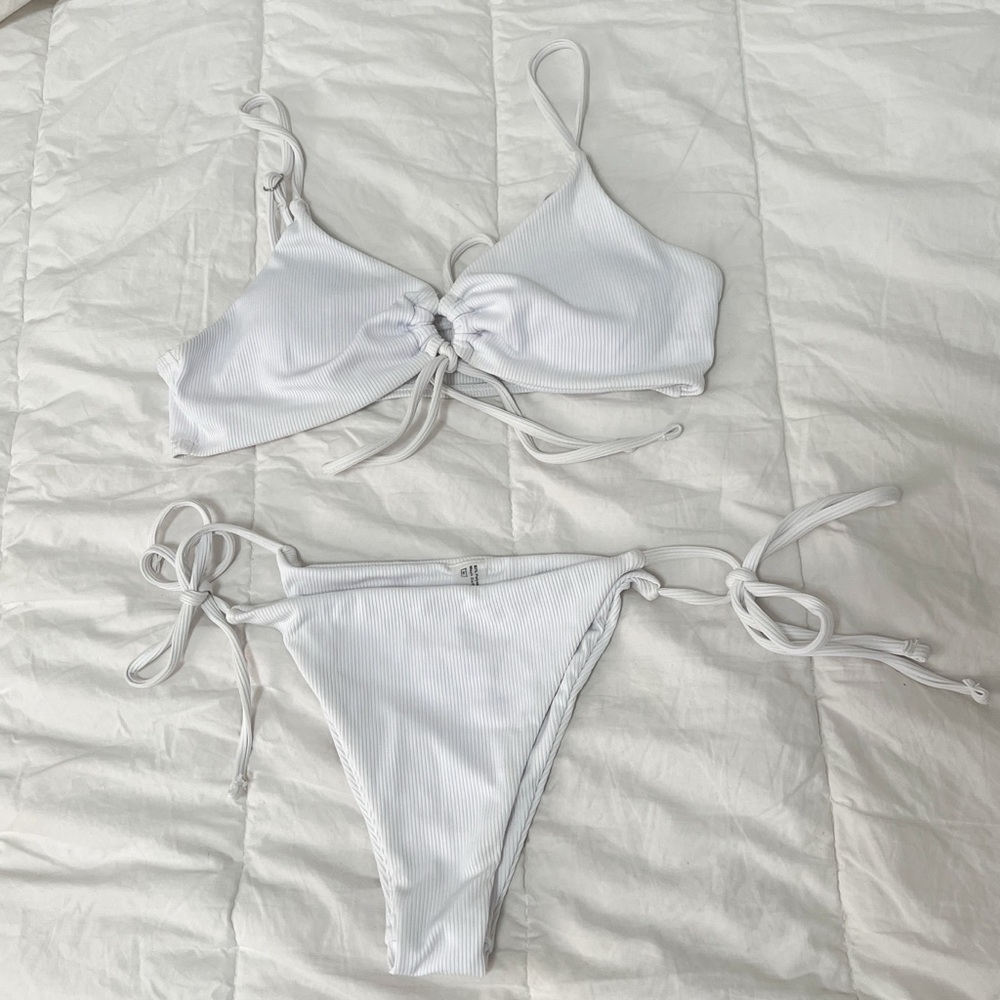 SHEIN White Ribbed Bikini Set